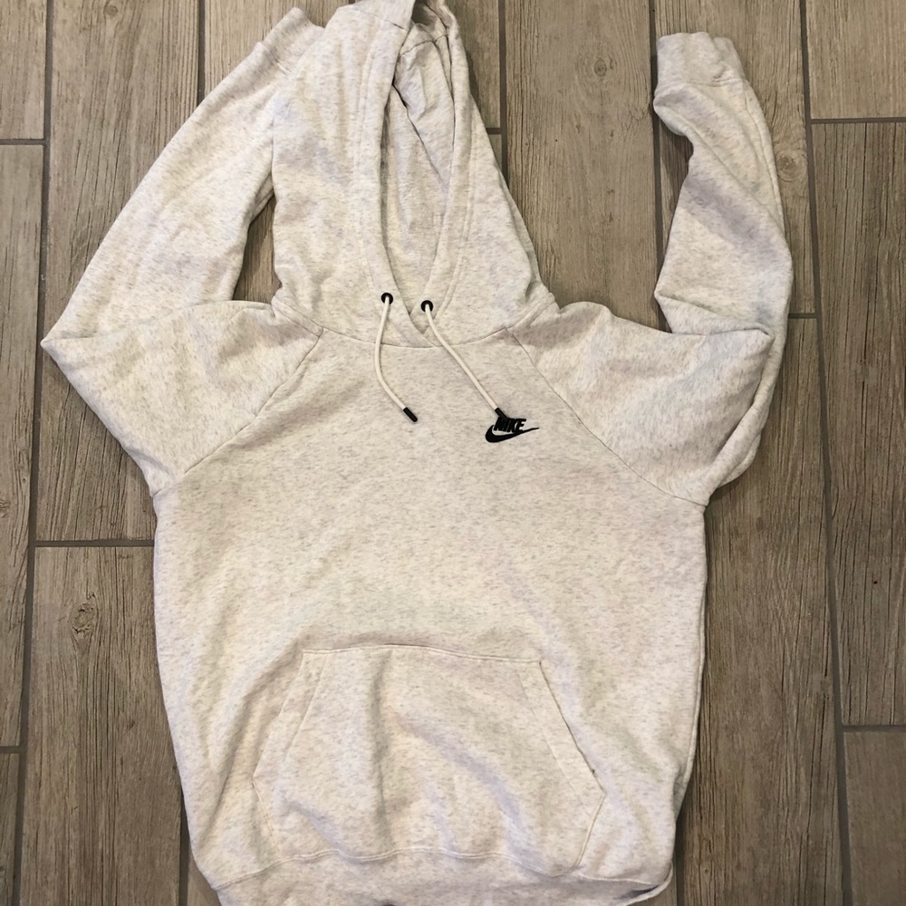 NWOT Nike sweatshirt